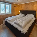 Gorgeous In With House A Mountain View
