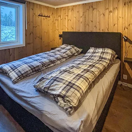 Gorgeous In With House A Mountain View * Østby