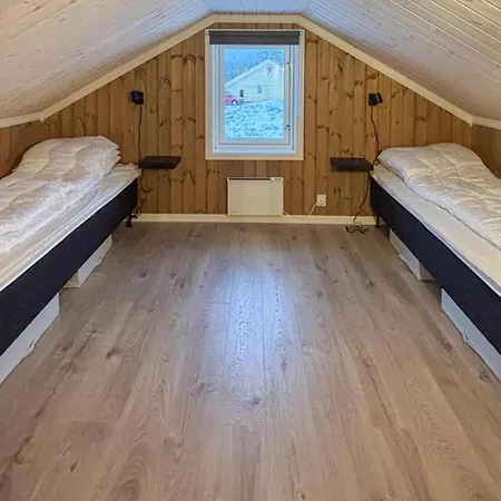 Gorgeous In With House A Mountain View Сasa de vacaciones *