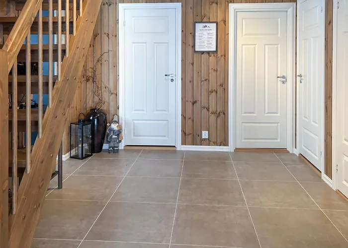 Gorgeous In With House A Mountain View Østby