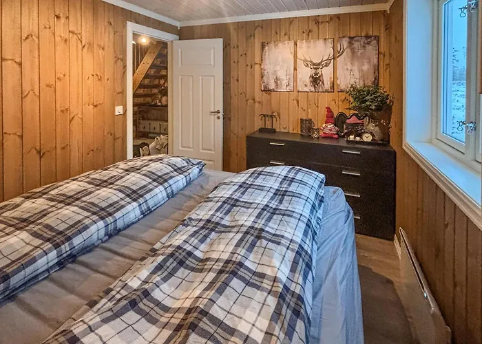 Gorgeous In With House A Mountain View Hébergement de vacances Østby